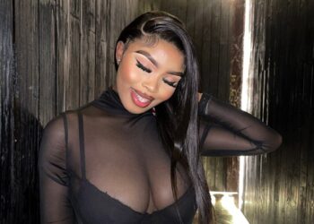 My biological father tried to r@pe me like he did to my sister – lady cries out