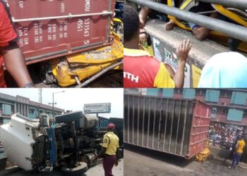 Container falls on fully loaded bus in Lagos, 9 passengers confirmed dead (Graphic VIDEO)