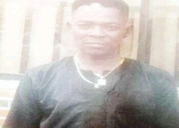 Tragedy as father of 7 st@bbed to death while sleeping in Lagos