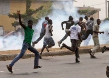 P@ndemonium in Ibadan as Amotekun stray bullet reportedly k!ll 3 persons (VIDEO)