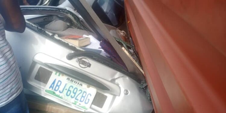 Driver Flee as Container Crushes Woman To Death In Alapere, Lagos
