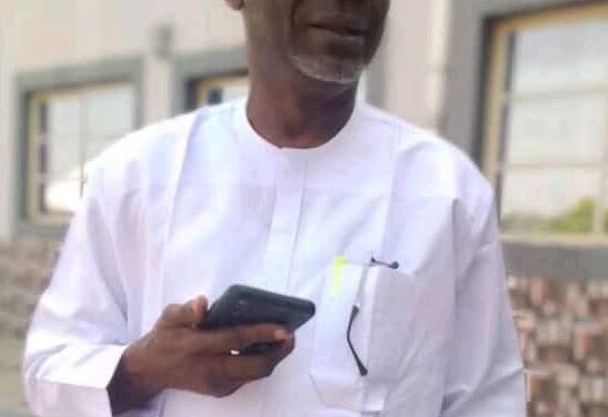 Senator Alli felicitates Oyo APC senatorial chairman, Olaoya on birthday